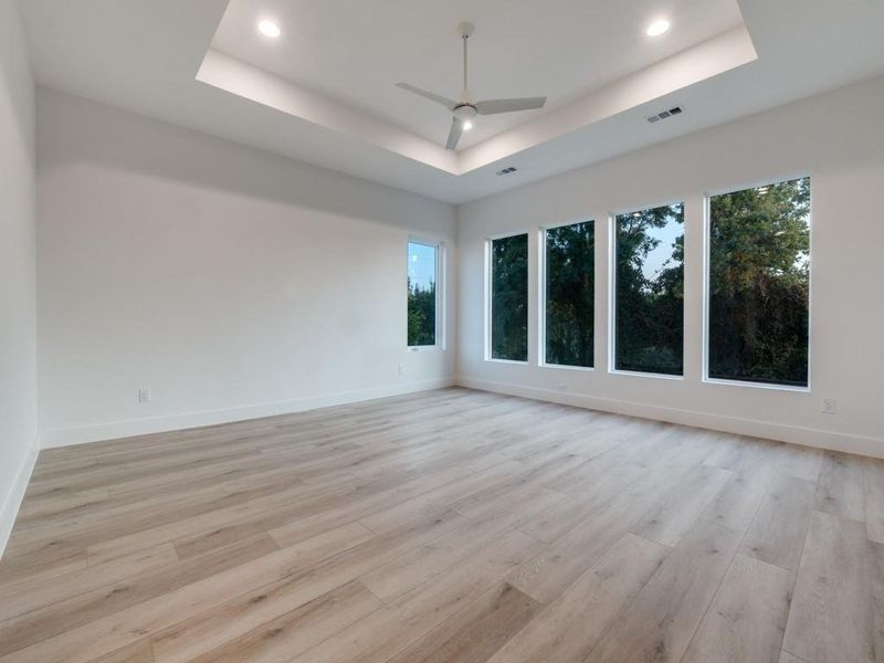 Spacious, unfurnished interior of a new home in , Dallas (Image 15). Spacious, unfurnished interior of a new home in , Dallas (Image 15).