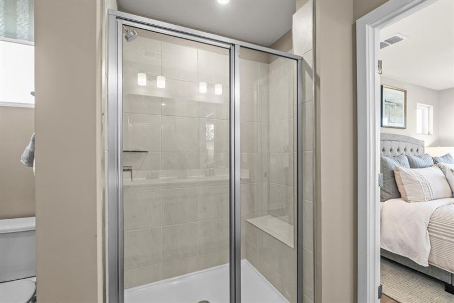 Representative interior finishes for a home built from the NEW - Dunmore by Ryan Homes in Middle Creek Village, Bolivia (Image 20).