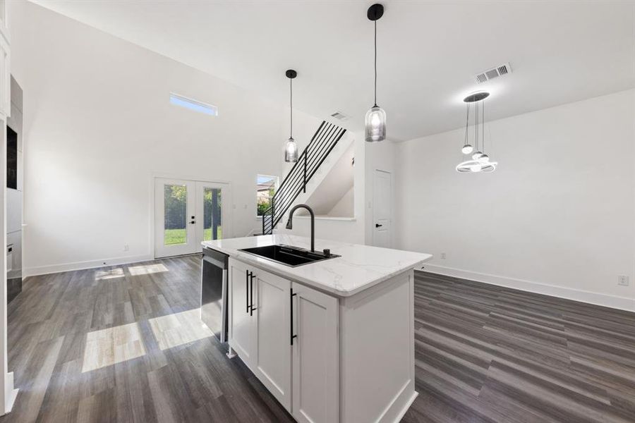 Furnished interior view inside a new home in , Dallas (Image 13). Furnished interior view inside a new home in , Dallas (Image 13).