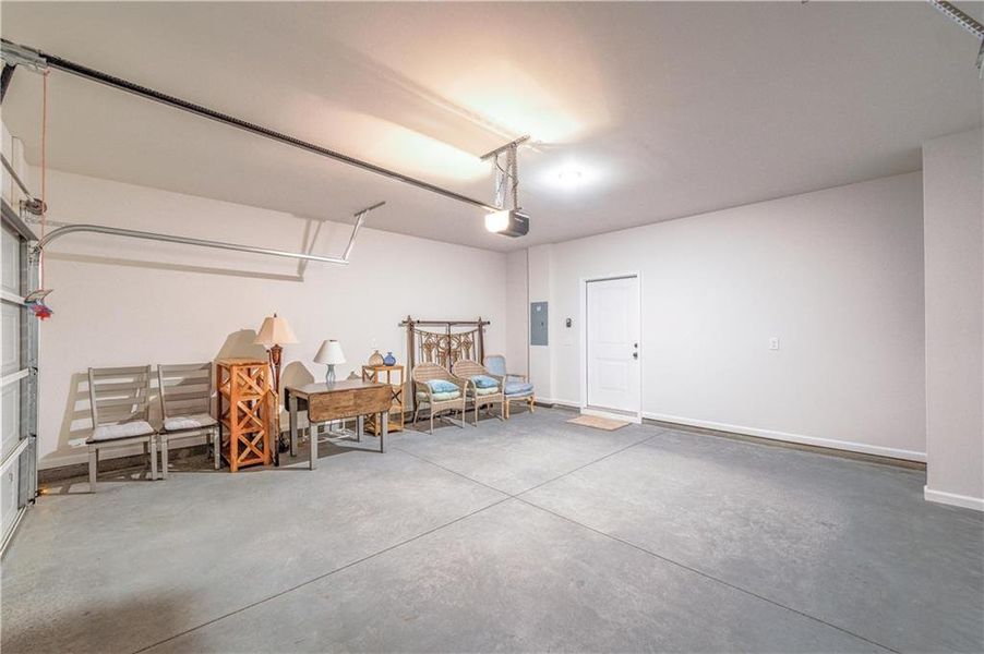 Image 50 of a home in .