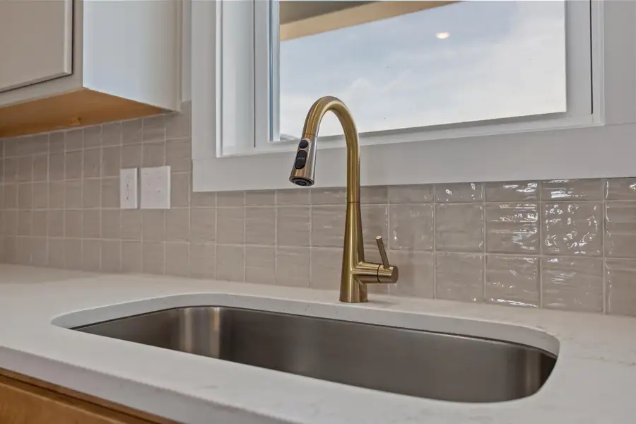 Close-up of interior finishes inside a home in Allen Park, Raleigh (Image 16).