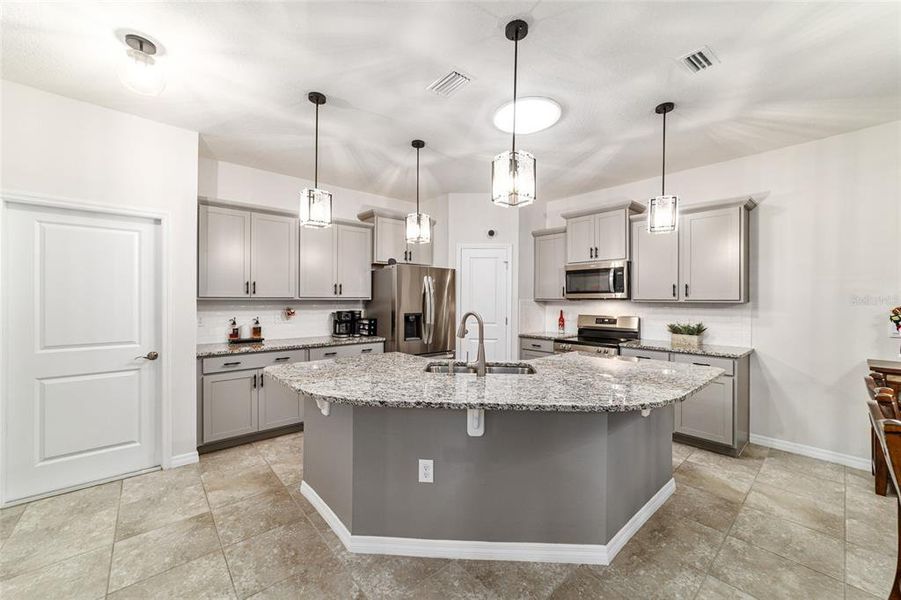 Furnished interior view inside a new home in , Ocala (Image 15).