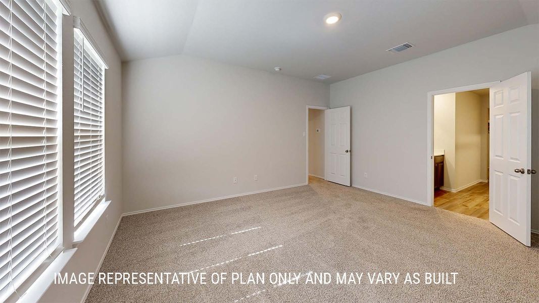 Spacious, unfurnished interior of a new home in Turnbo Ranch, Killeen (Image 23).