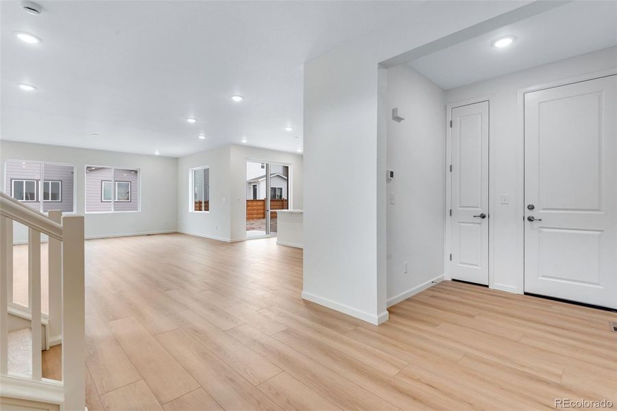 Spacious, unfurnished interior of a new home in Reunion, Commerce City (Image 47).