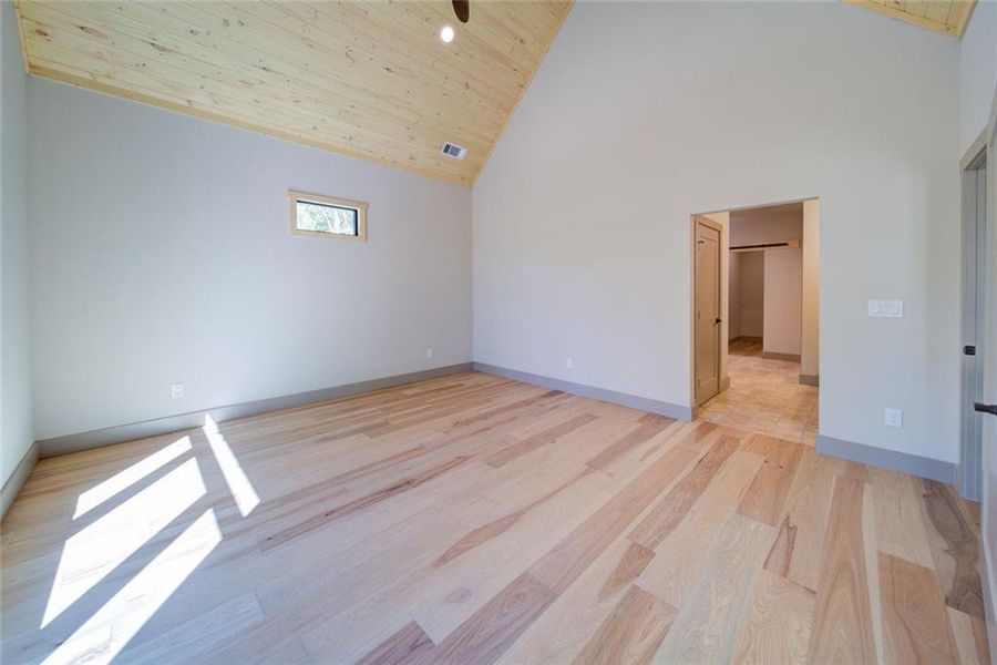 Spacious, unfurnished interior of a new home in , Dawsonville (Image 31).
