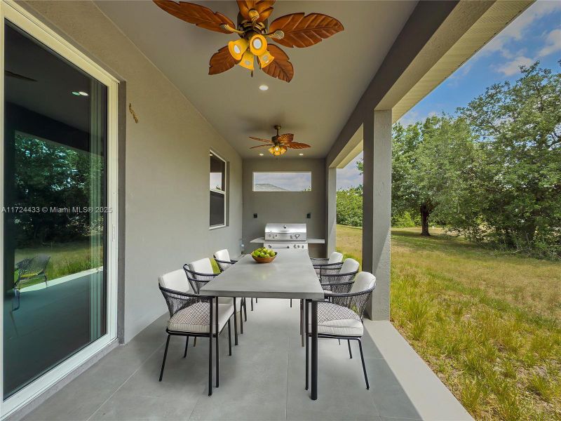 Furnished interior view inside a new home in , Lehigh Acres (Image 9).