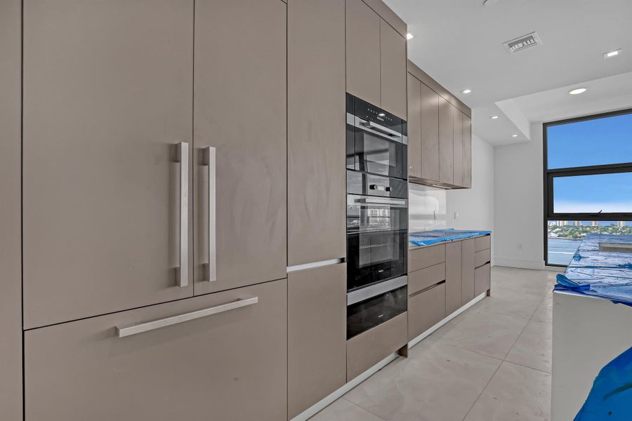 Furnished interior view inside a new home in , Lake Park (Image 5).