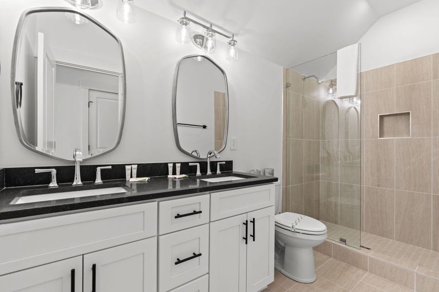 Furnished interior view inside a new home in , Murrells Inlet (Image 46).