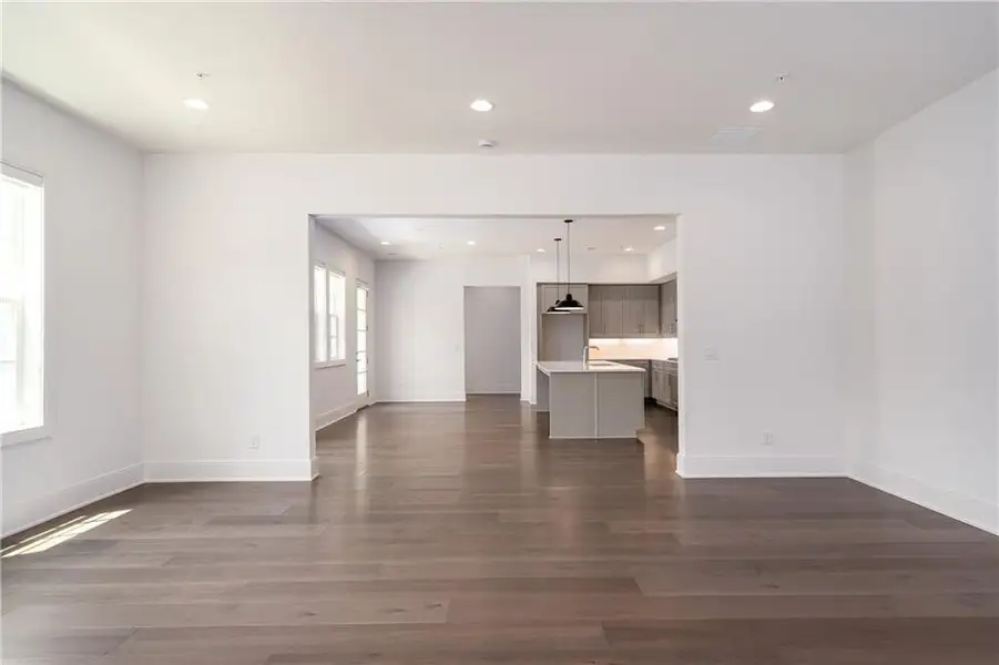 Spacious, unfurnished interior of a new home in 1200 Ponce, Atlanta (Image 21).