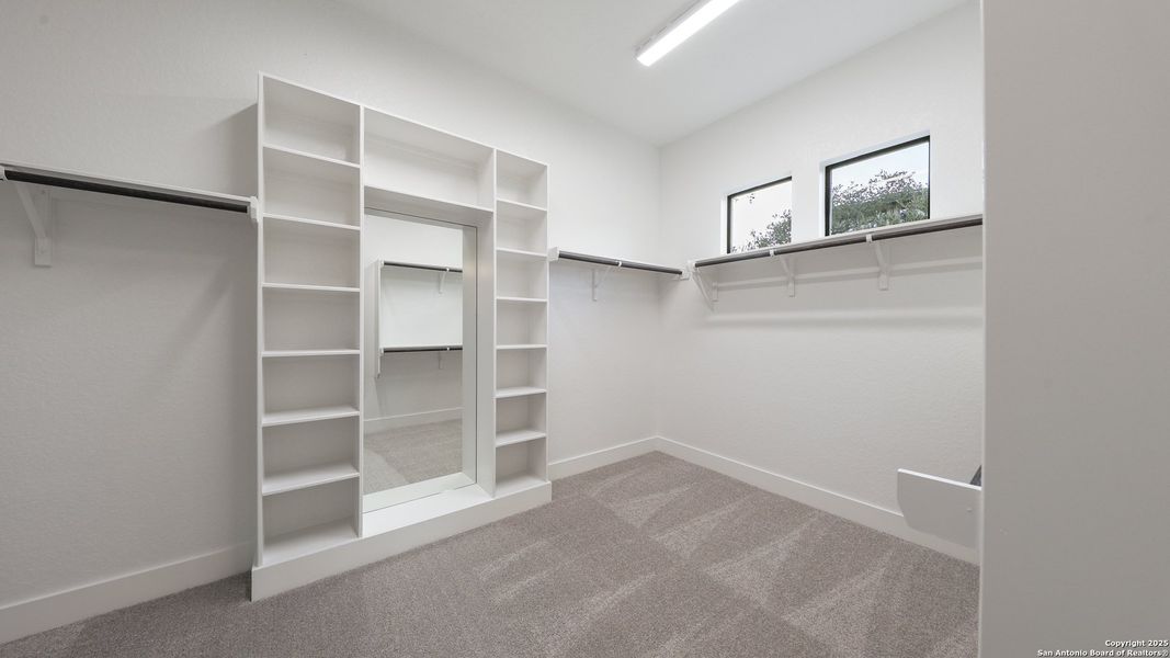 Image 40 of a home in .