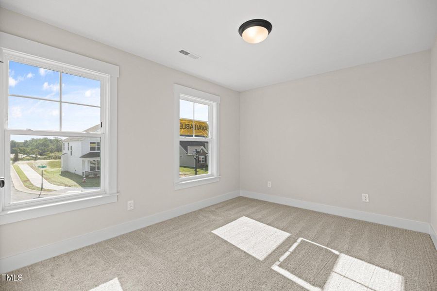 32-web-or-mls-596A7683