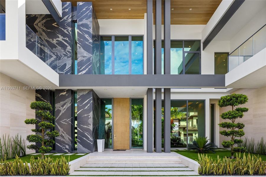 Image 72 of a home in .