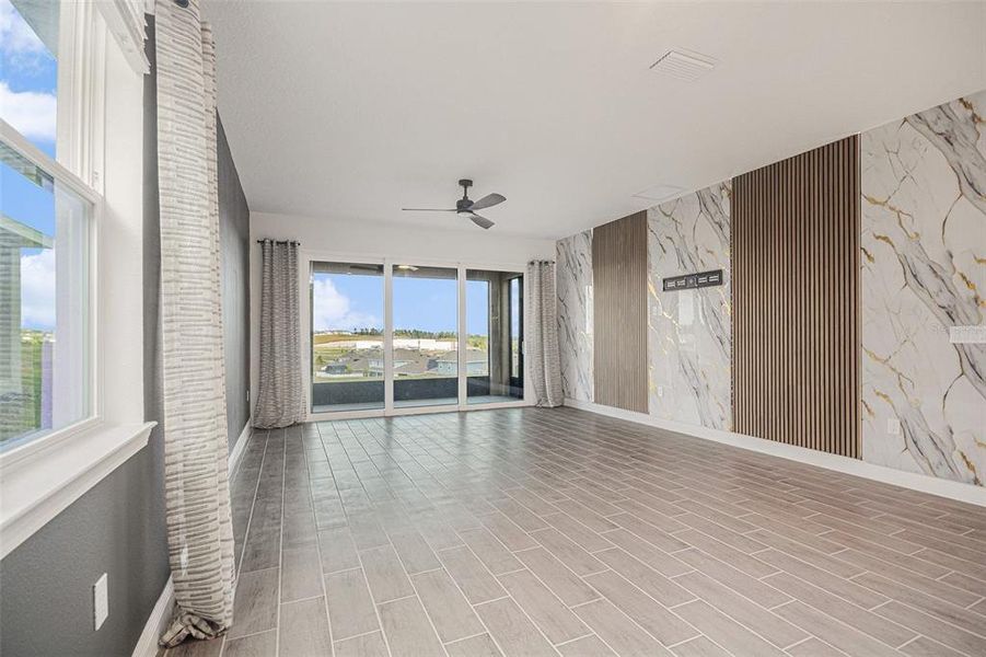 Spacious, unfurnished interior of a new home in Hills of Minneola, Minneola (Image 14).