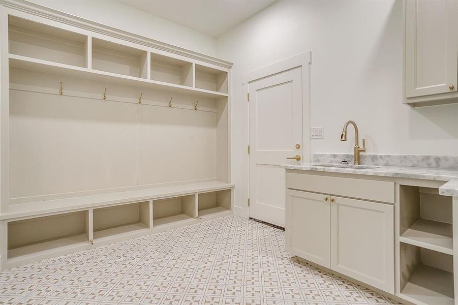 Furnished interior view inside a new home in , Burleson (Image 15).