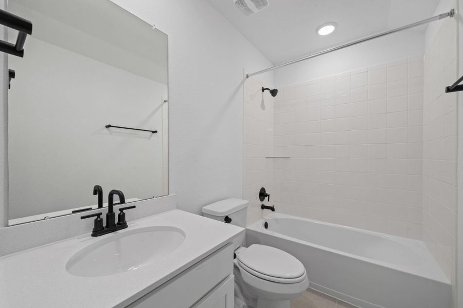 Furnished interior view inside a new home in Dellrose, Hockley (Image 13).