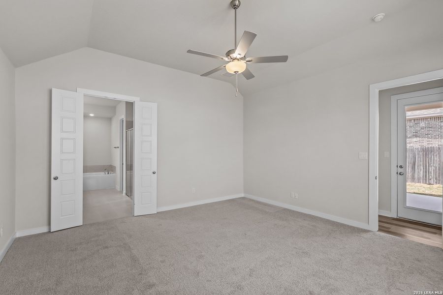 Spacious, unfurnished interior of a new home in Ladera, San Antonio (Image 24). Spacious, unfurnished interior of a new home in Ladera, San Antonio (Image 24).