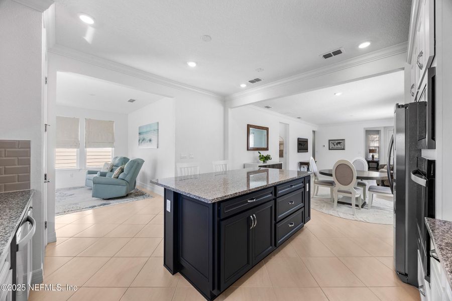 Furnished interior view inside a new home in , Yulee (Image 7).
