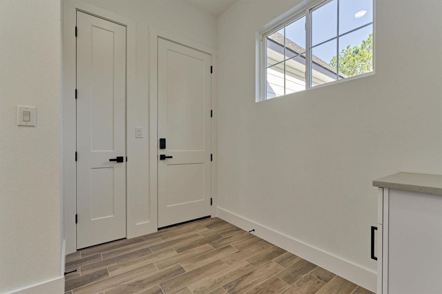 Spacious, unfurnished interior of a new home in , Montgomery (Image 36).