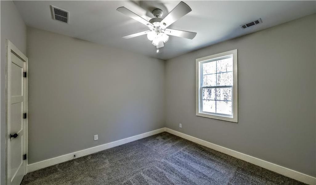 Spacious, unfurnished interior of a new home in , Temple (Image 18).