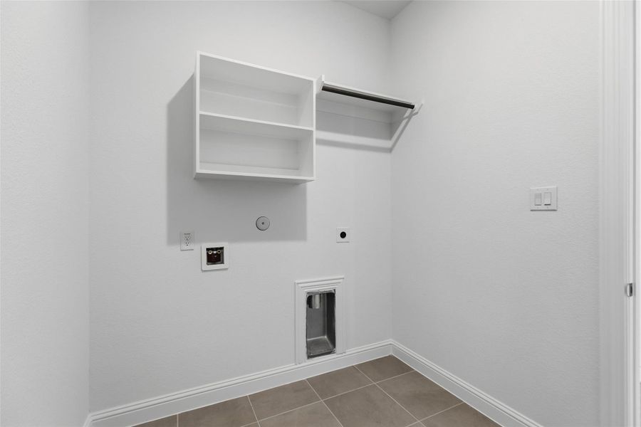 Spacious, unfurnished interior of a new home in Sundance Cove, Crosby (Image 24). Spacious, unfurnished interior of a new home in Sundance Cove, Crosby (Image 24).