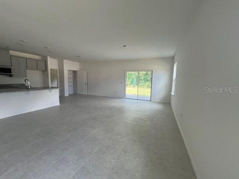 Spacious, unfurnished interior of a new home in Forest Cove, Lake City (Image 12).