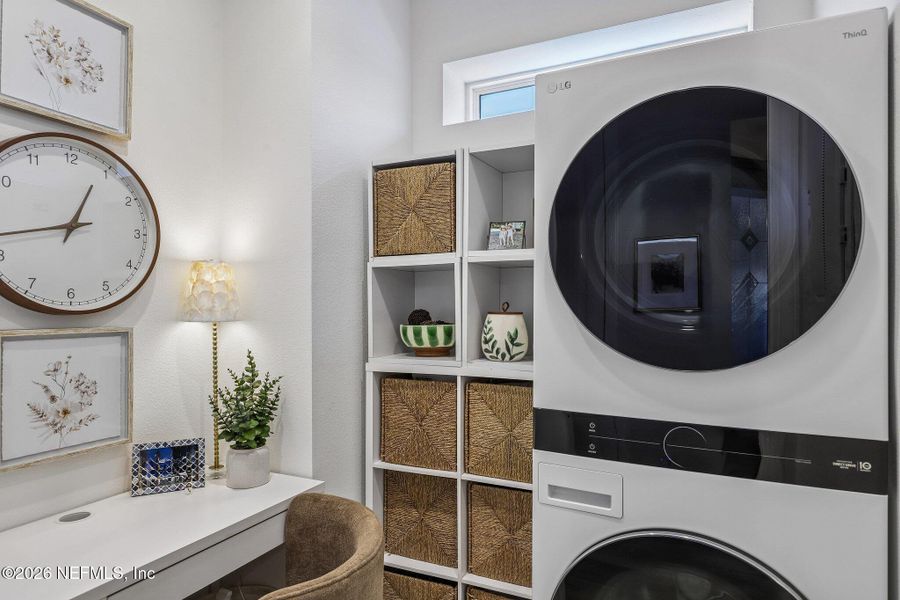 Furnished interior view inside a new home in Del Webb Nocatee, Ponte Vedra (Image 28).