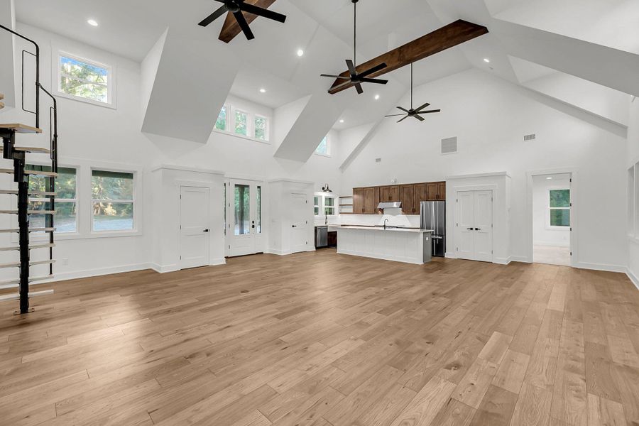 Spacious, unfurnished interior of a new home in , Johns Island (Image 35).
