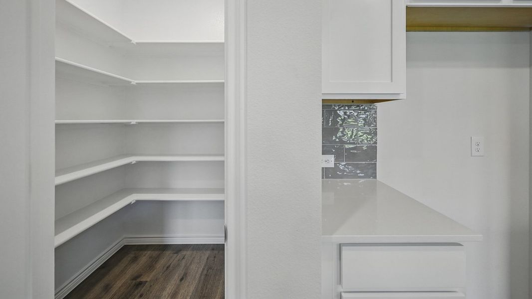 Spacious, unfurnished interior of a new home in Liberty Crossing, Royse City (Image 15). Spacious, unfurnished interior of a new home in Liberty Crossing, Royse City (Image 15).