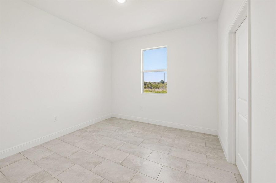 11-web-or-mls-S Castle Cir-S2204-011 11-web-or-mls-S Castle Cir-S2204-011