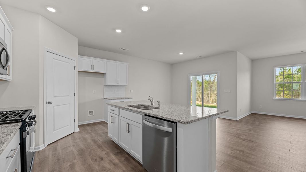Furnished interior view inside a new home in West New Bern, New Bern (Image 4).