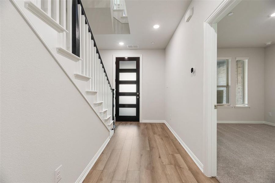 Spacious, unfurnished interior of a new home in , Frisco (Image 20).