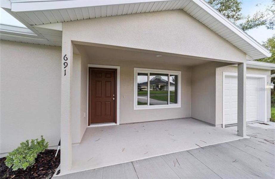 Exterior details and patio area of a home in , Silver Springs (Image 17).