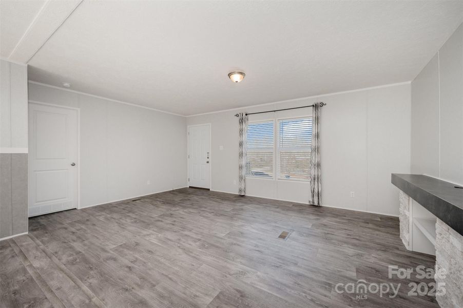 Spacious, unfurnished interior of a new home in , Shelby (Image 24).