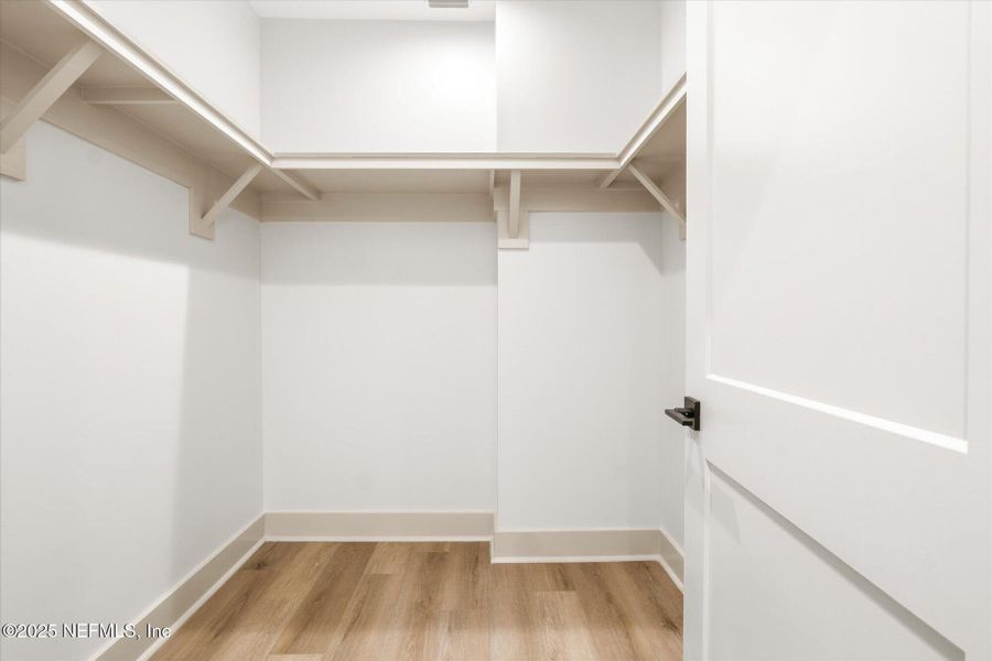 Spacious, unfurnished interior of a new home in , San Mateo (Image 46). Spacious, unfurnished interior of a new home in , San Mateo (Image 46).