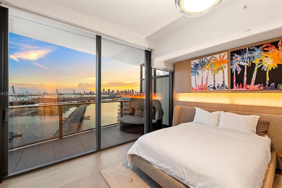 Furnished interior view inside a new home in , Miami Beach (Image 47).