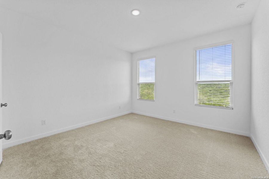 Spacious, unfurnished interior of a new home in Waterwheel, San Antonio (Image 11).