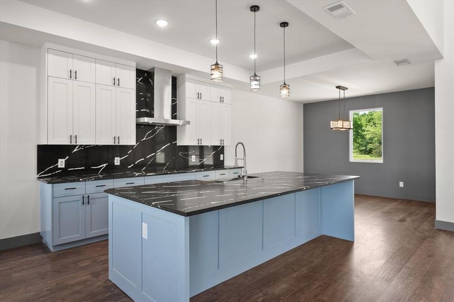 Furnished interior view inside a new home in , Corsicana (Image 6). Furnished interior view inside a new home in , Corsicana (Image 6).