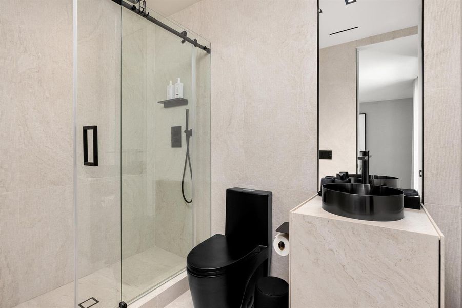 Guest Bath 2