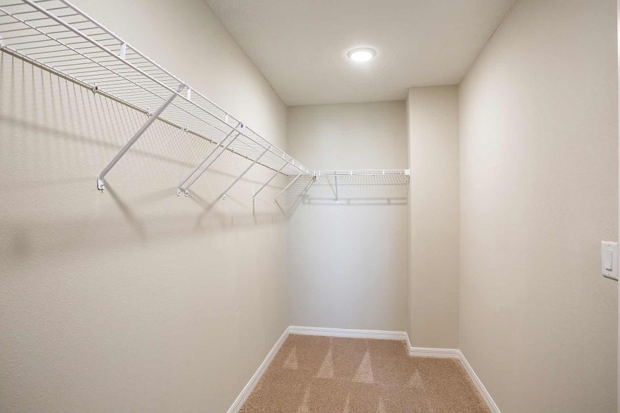 Spacious, unfurnished interior of a new home in Pasadena Ridge, Dade City (Image 20). Spacious, unfurnished interior of a new home in Pasadena Ridge, Dade City (Image 20).