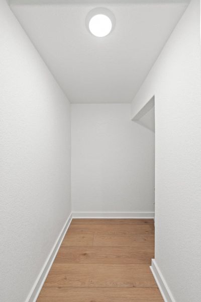 Spacious, unfurnished interior of a new home in Lariat, Liberty Hill (Image 42).