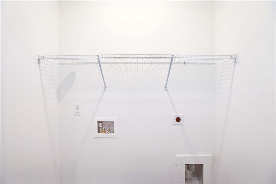 Spacious, unfurnished interior of a new home in Park Vue, Atlanta (Image 19).