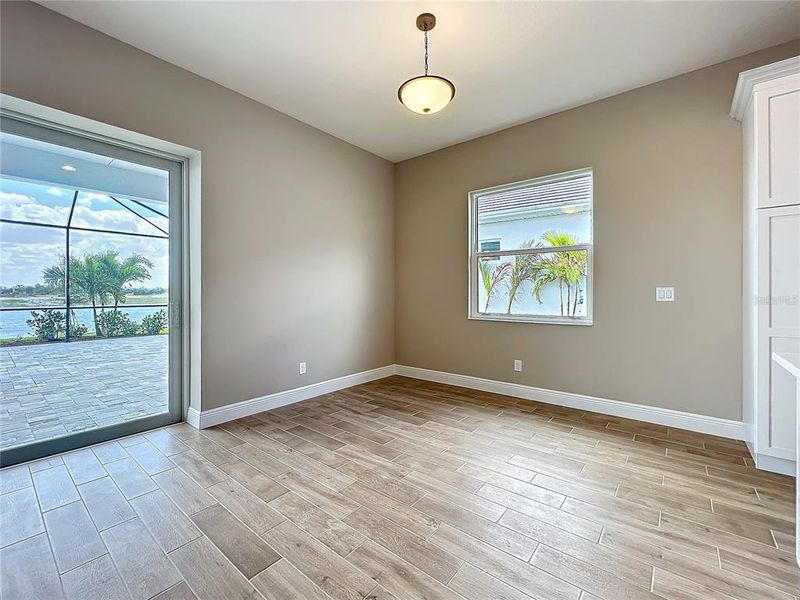 Spacious, unfurnished interior of a new home in Watercolor Place Single Family Homes, Bradenton (Image 49).