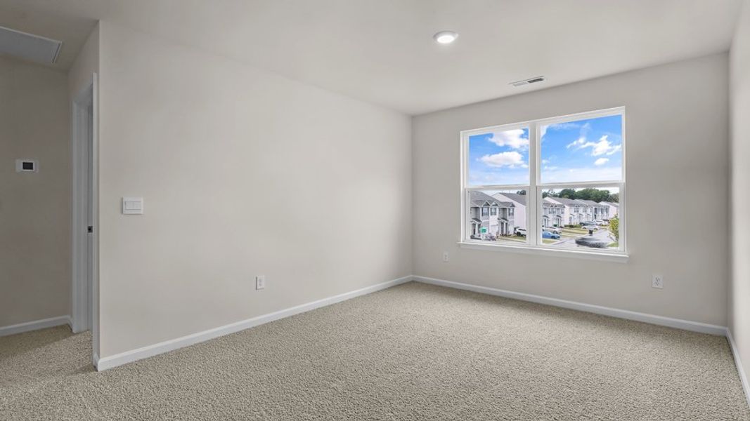 Spacious, unfurnished interior of a new home in The Reserve at Prestleigh, Wake Forest (Image 24).