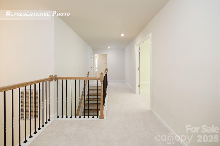Spacious, unfurnished interior of a new home in Sylvan Creek, Denver (Image 18).