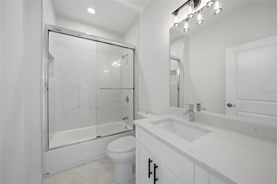 Furnished interior view inside a new home in , Port Charlotte (Image 12).