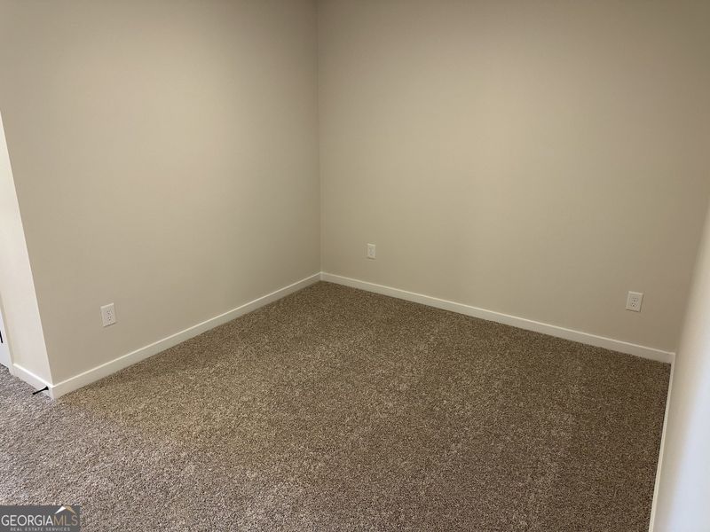 Spacious, unfurnished interior of a new home in Millstone at Mundy Mill, Gainesville (Image 34).