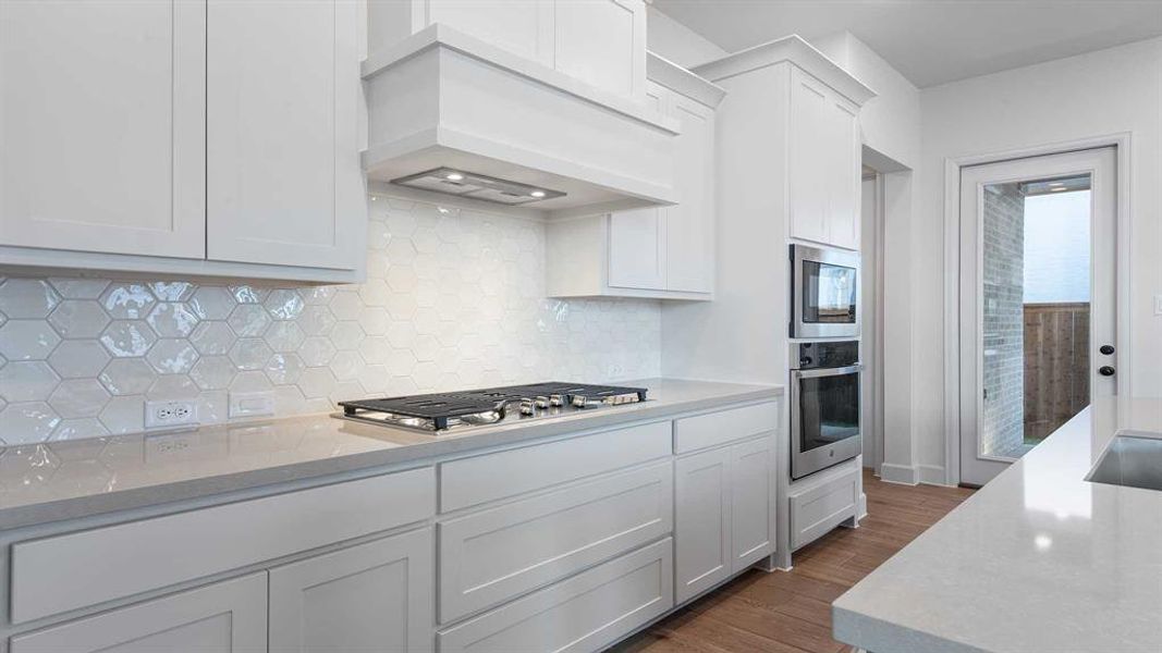 Furnished interior view inside a new home in The Parks At Wilson Creek 40', Celina (Image 9). Furnished interior view inside a new home in The Parks At Wilson Creek 40', Celina (Image 9).