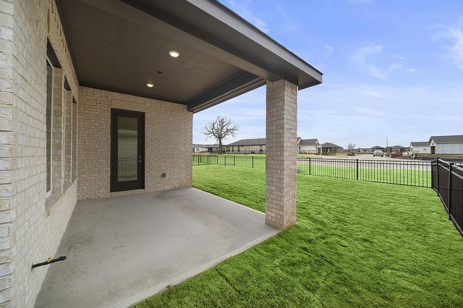 Representative exterior details of a home built from the Sunflower by Caldwell Homes in The Highlands, Porter (Image 4). Representative exterior details of a home built from the Sunflower by Caldwell Homes in The Highlands, Porter (Image 4).