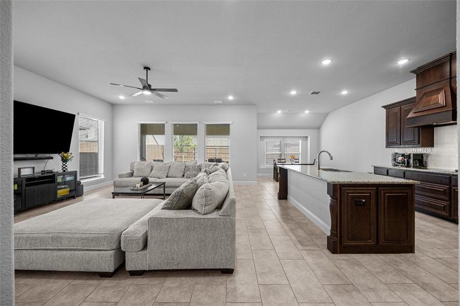 Furnished interior view inside a new home in The Oasis at North Grove 60-70, Waxahachie (Image 10). Furnished interior view inside a new home in The Oasis at North Grove 60-70, Waxahachie (Image 10).