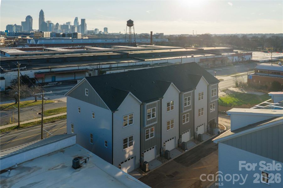 Image 24 of a home in . Image 24 of a home in .